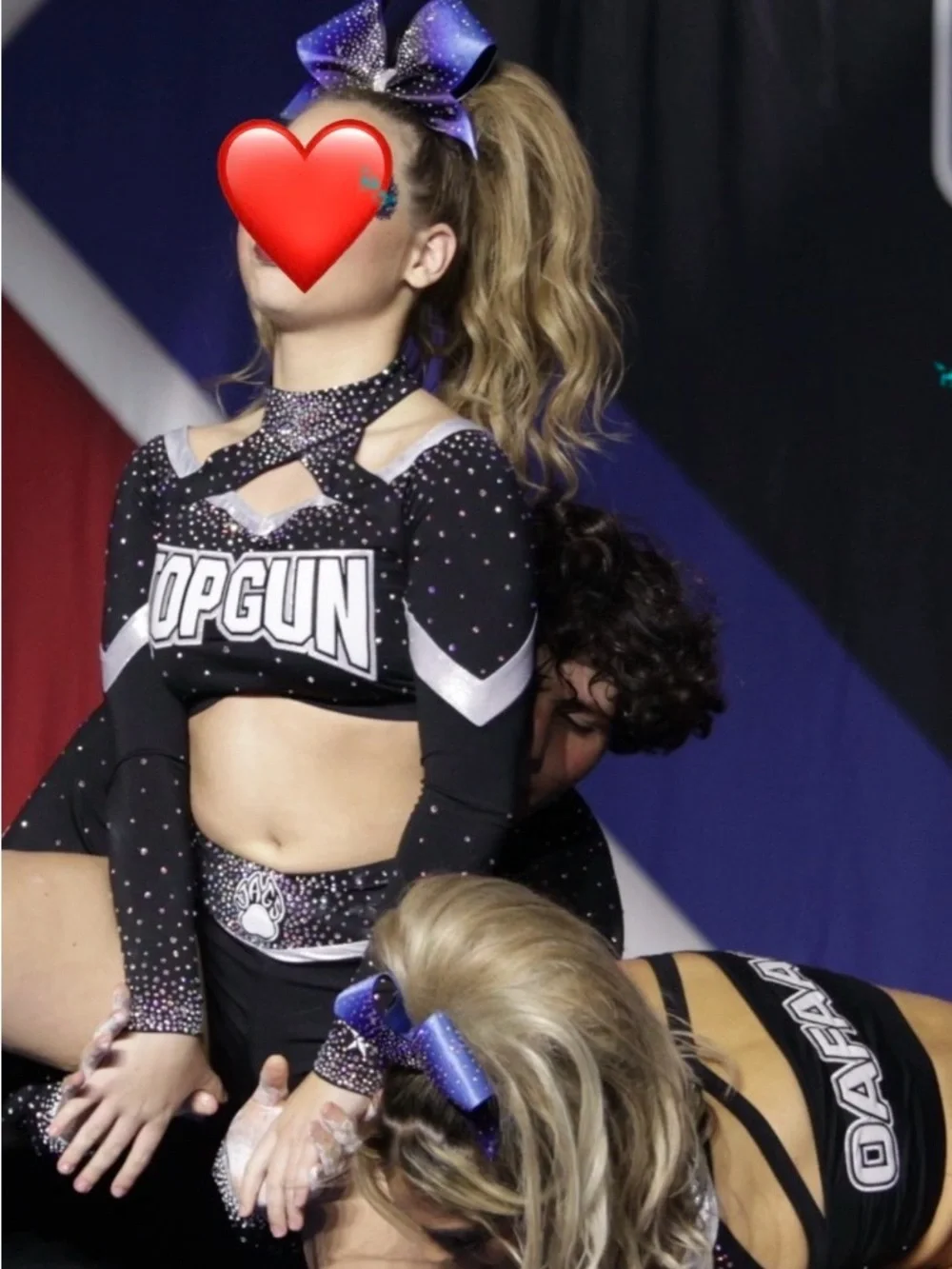 Crown That posh pony Dirty Blonde